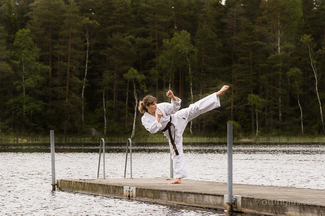 Modellfotografering och ju-jutsu bilder